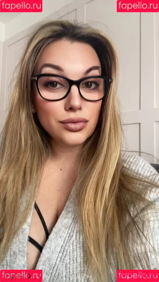Sophie Parker Onlyfans Photo Gallery 