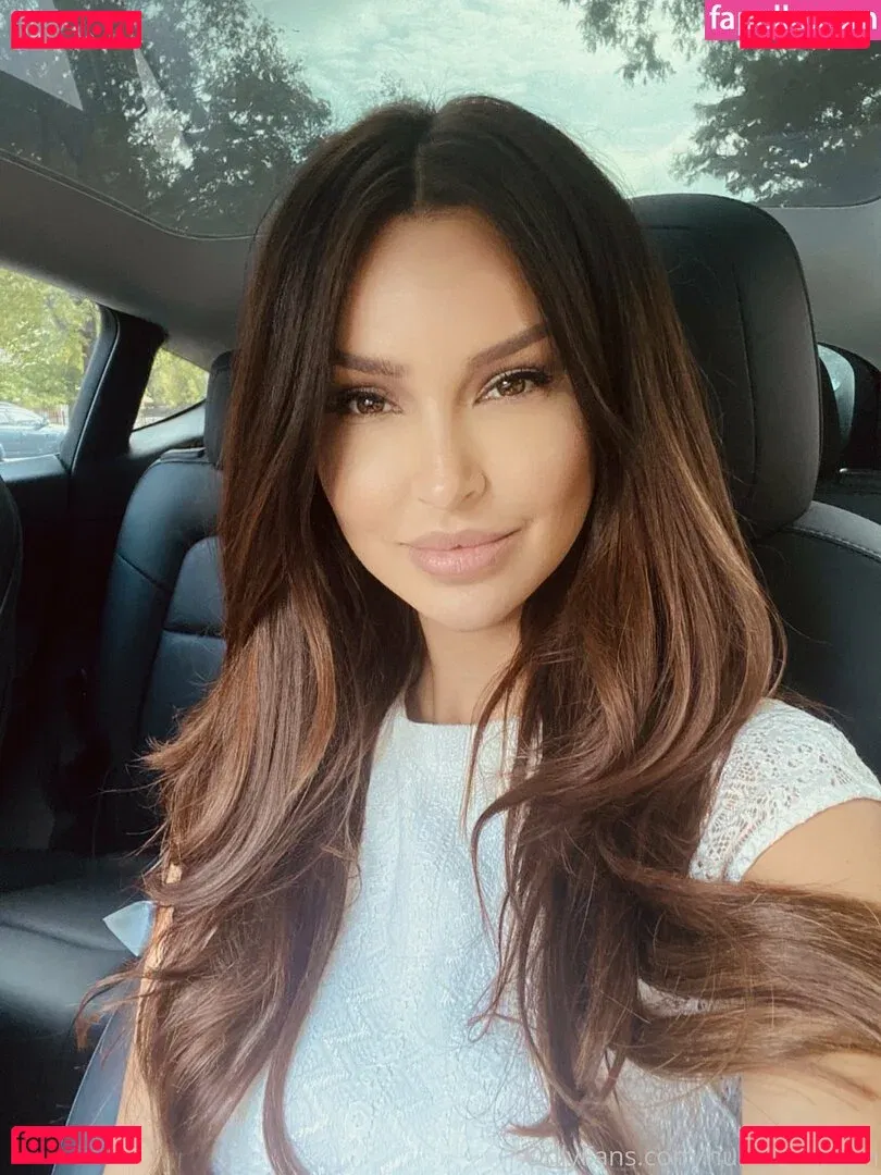 HustlewithAnn Onlyfans Photo Gallery 