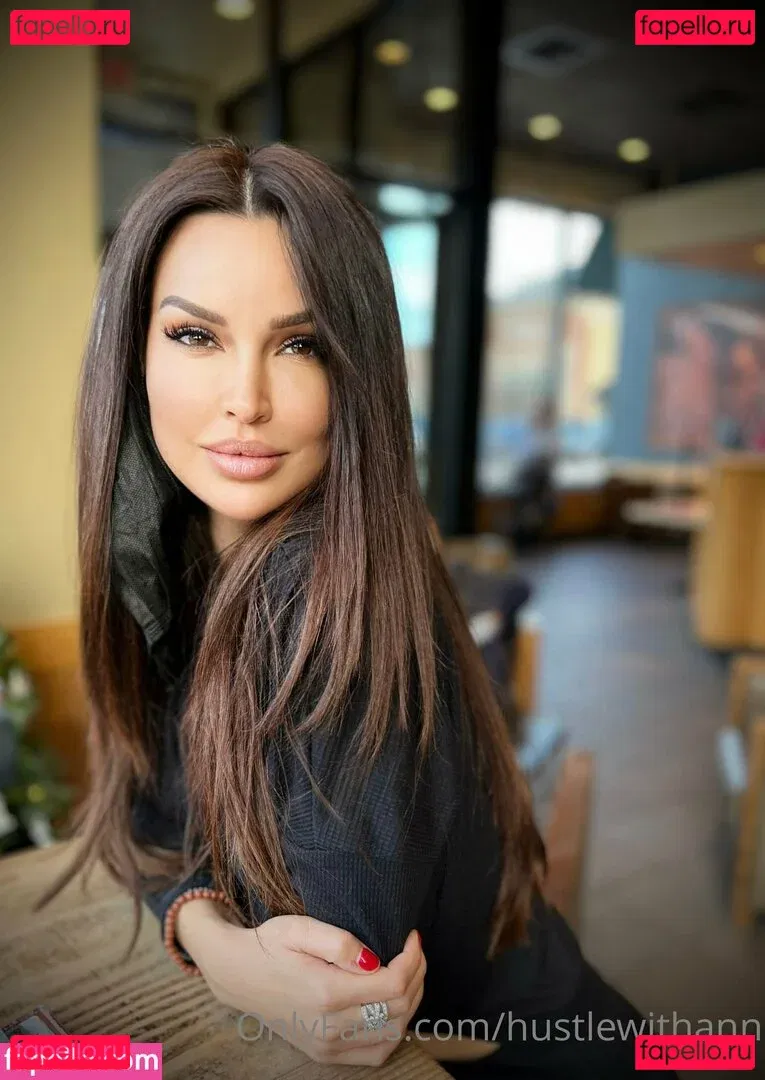 HustlewithAnn Onlyfans Photo Gallery 