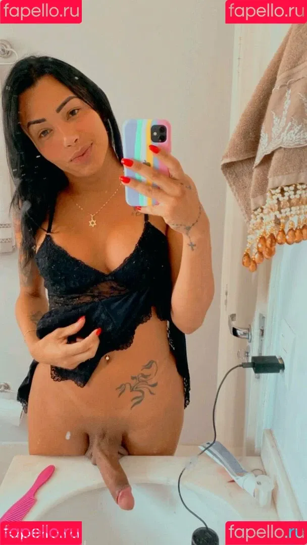 Emanuelle Amaral Onlyfans Photo Gallery 