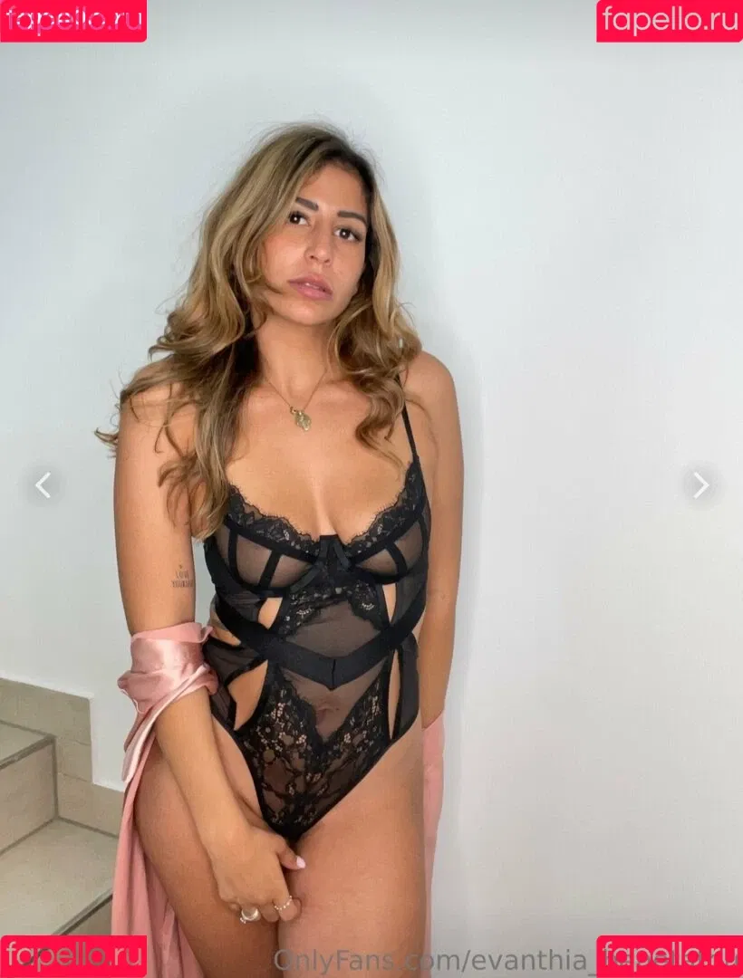 Eva Benetatou Onlyfans Photo Gallery 