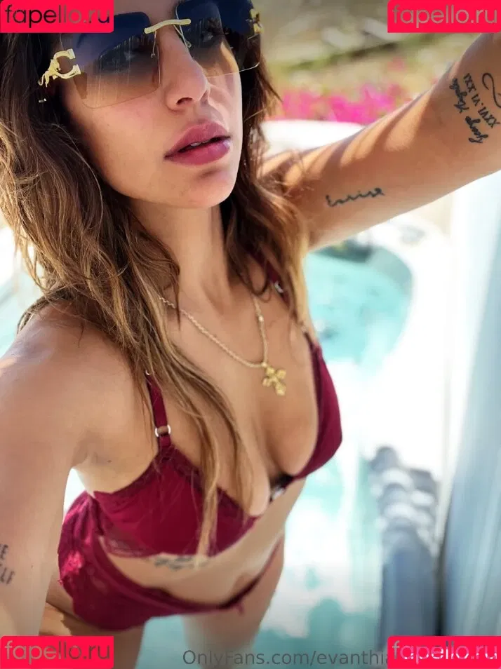 Eva Benetatou Onlyfans Photo Gallery 