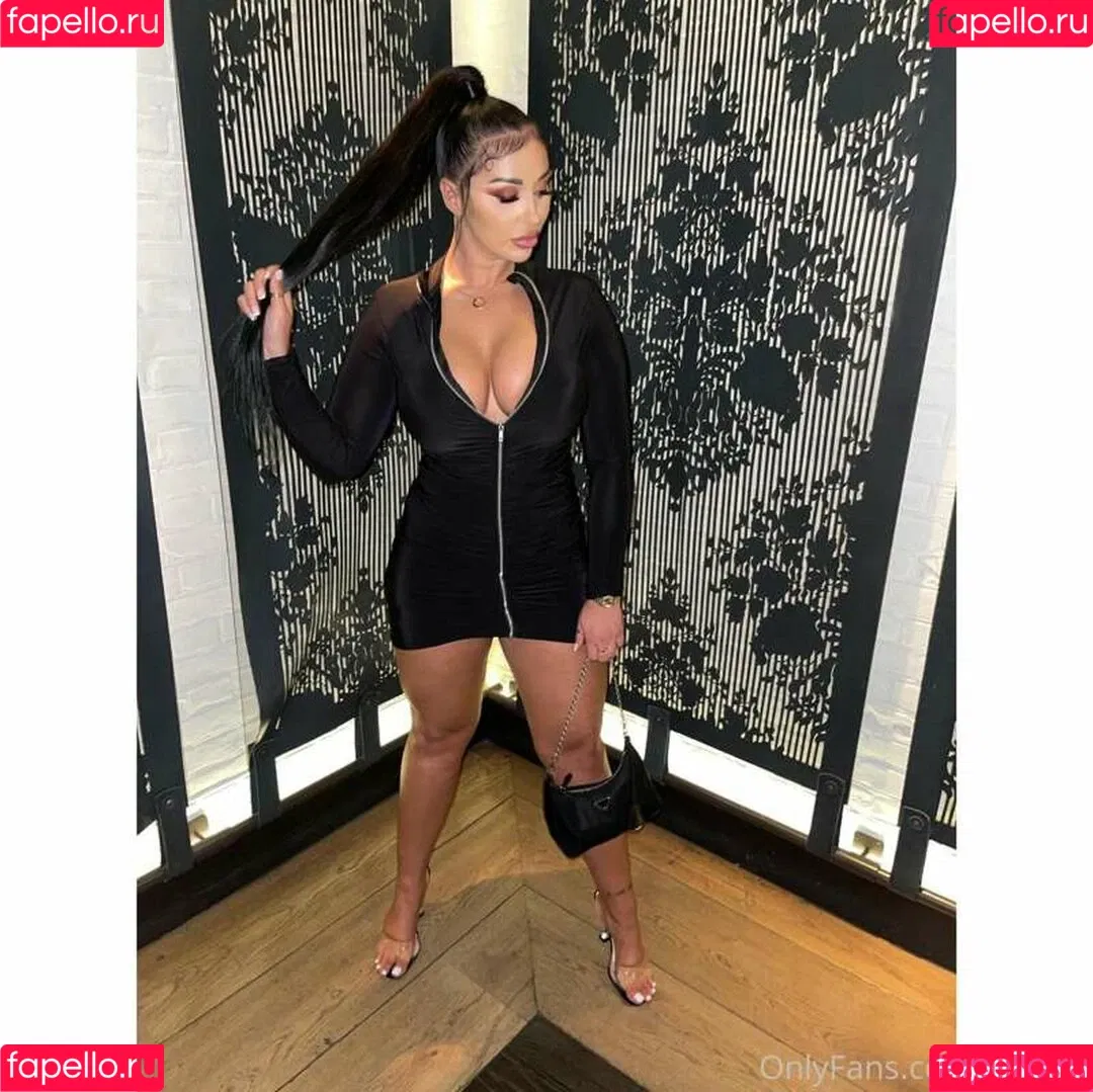Annie Mae Onlyfans Photo Gallery 
