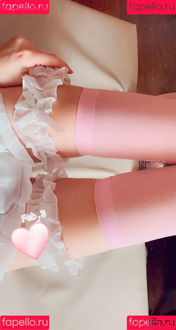 vikneskafree Onlyfans Photo Gallery 