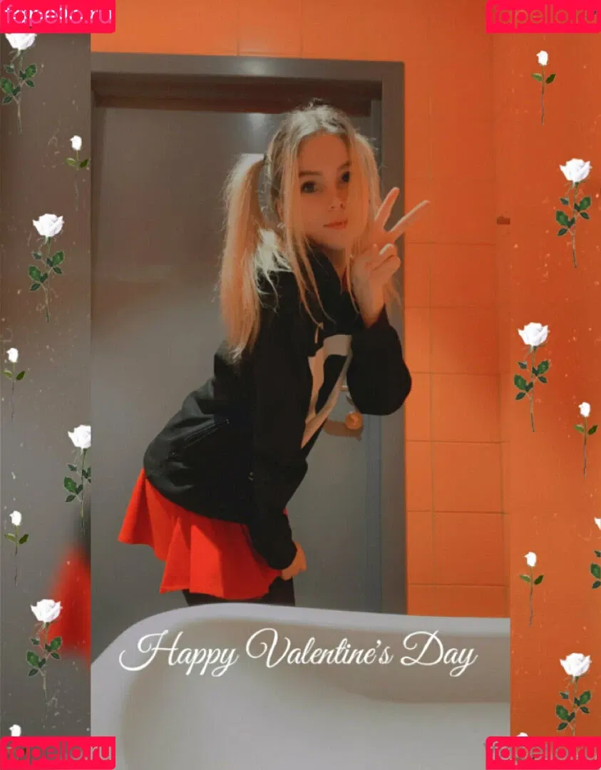 vikneskafree Onlyfans Photo Gallery 