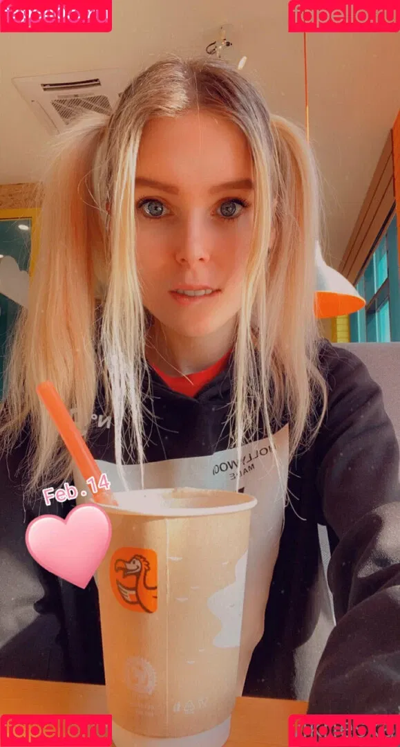 vikneskafree Onlyfans Photo Gallery 