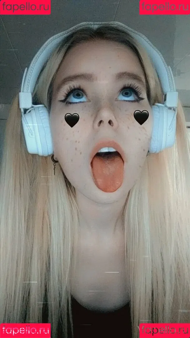 vikneskafree Onlyfans Photo Gallery 