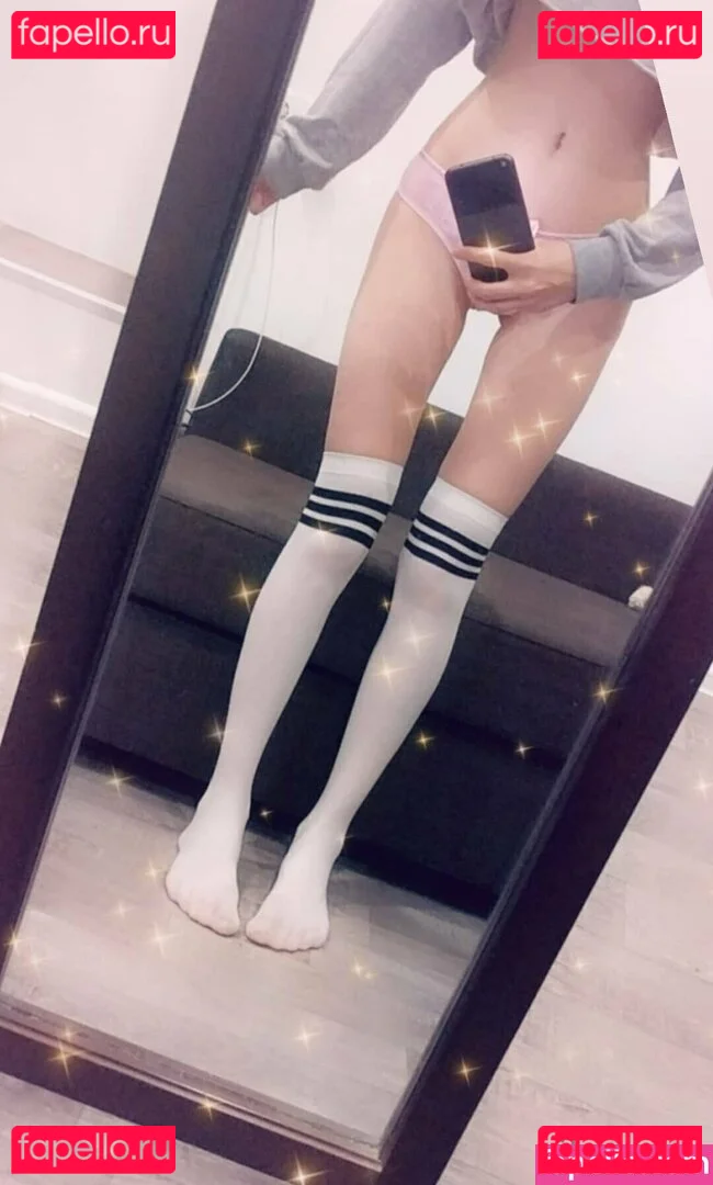 vikneskafree Onlyfans Photo Gallery 