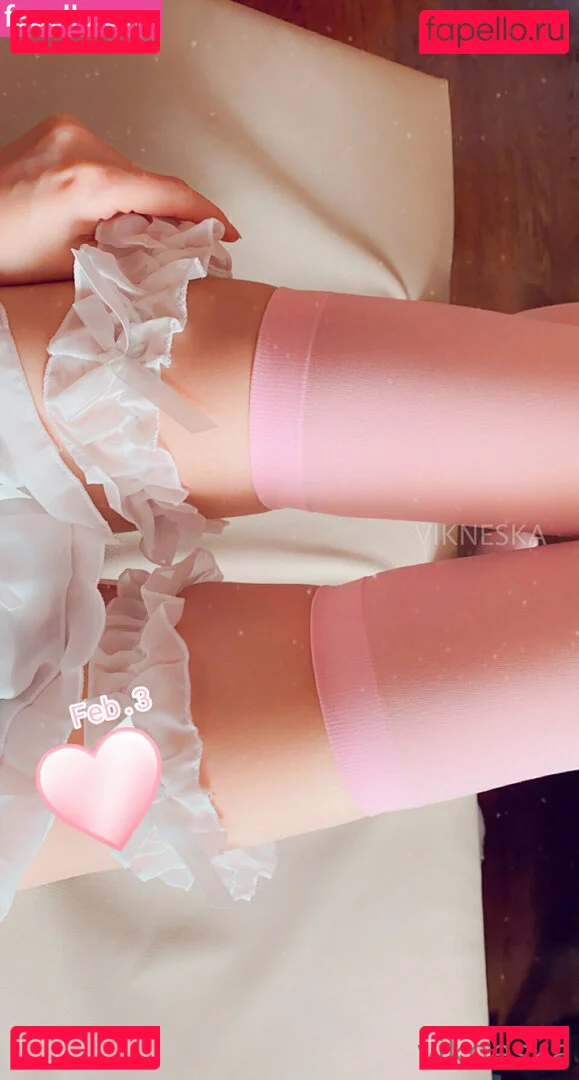 vikneskafree Onlyfans Photo Gallery 