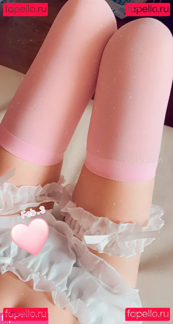 vikneskafree Onlyfans Photo Gallery 