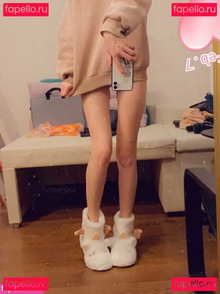 vikneskafree Onlyfans Photo Gallery 