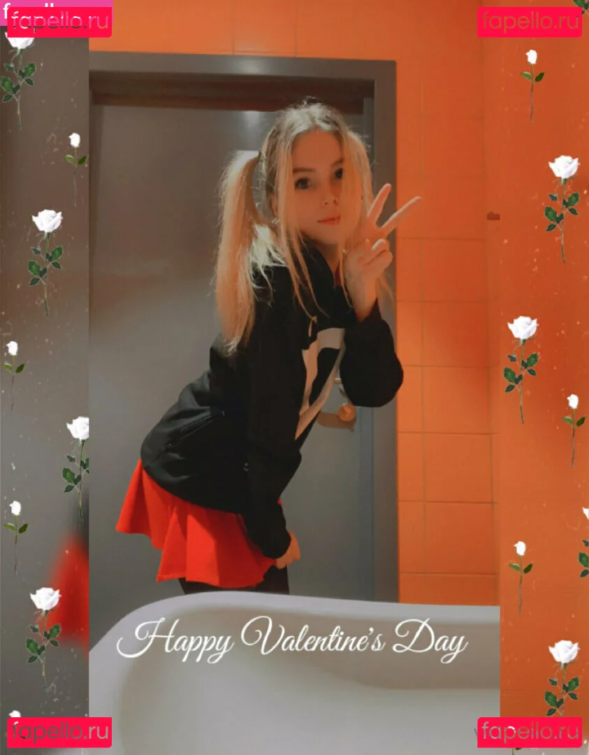 vikneskafree Onlyfans Photo Gallery 