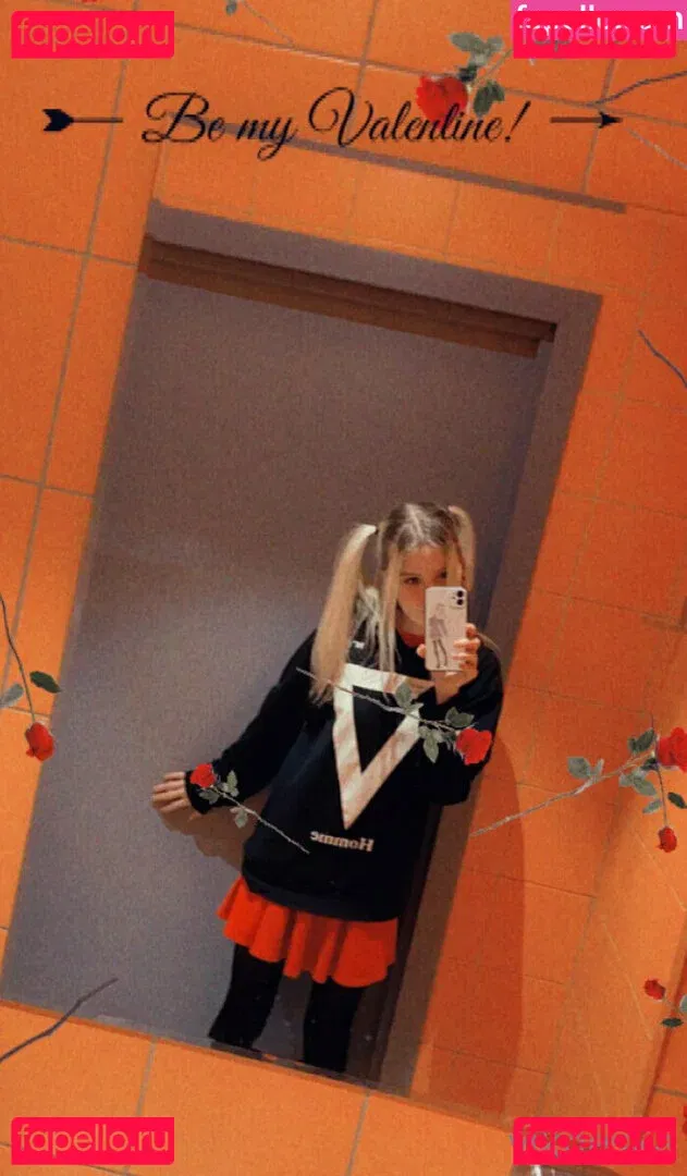 vikneskafree Onlyfans Photo Gallery 