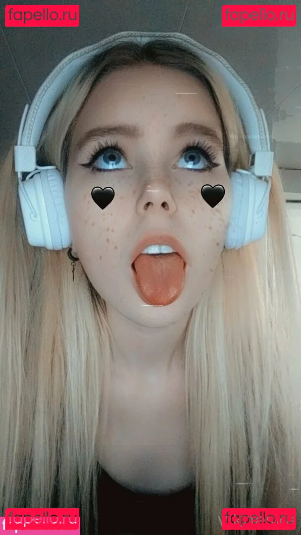 vikneskafree Onlyfans Photo Gallery 