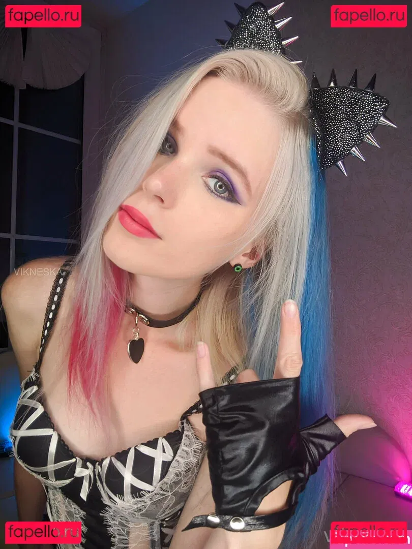 vikneskafree Onlyfans Photo Gallery 