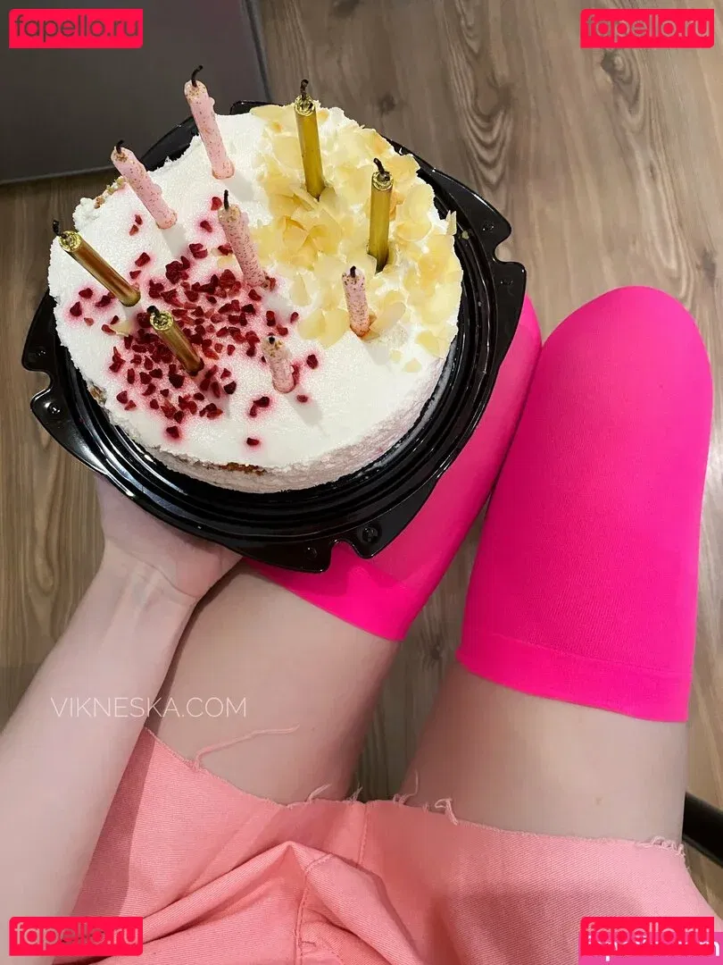 vikneskafree Onlyfans Photo Gallery 