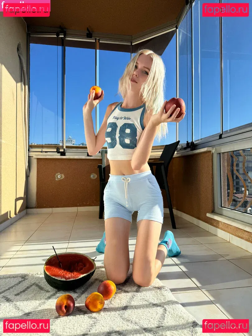 vikneskafree Onlyfans Photo Gallery 