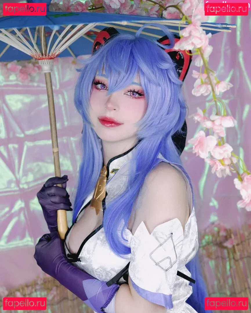 Hitomi Okami Onlyfans Photo Gallery 