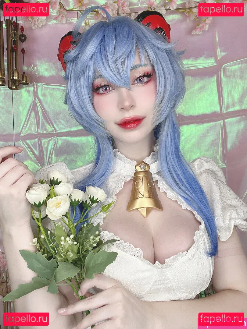 Hitomi Okami Onlyfans Photo Gallery 