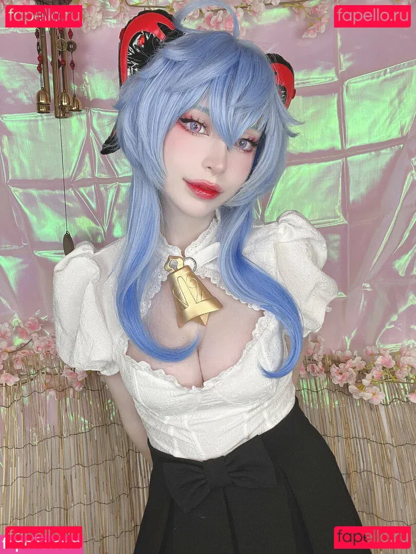 Hitomi Okami Onlyfans Photo Gallery 