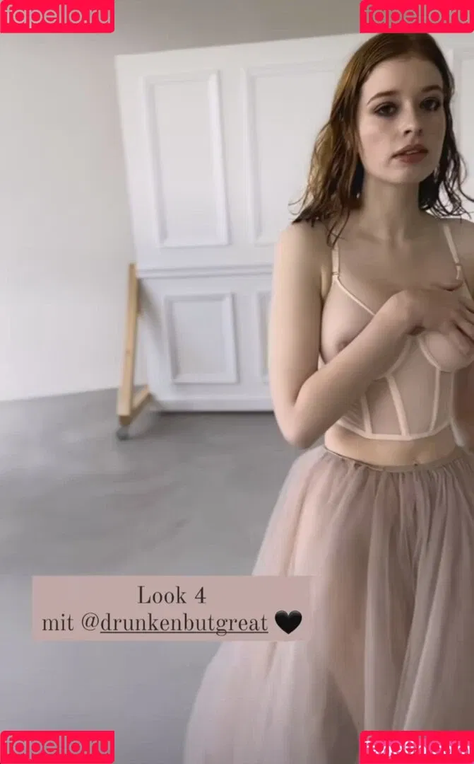 Sophie.srm Onlyfans Photo Gallery 