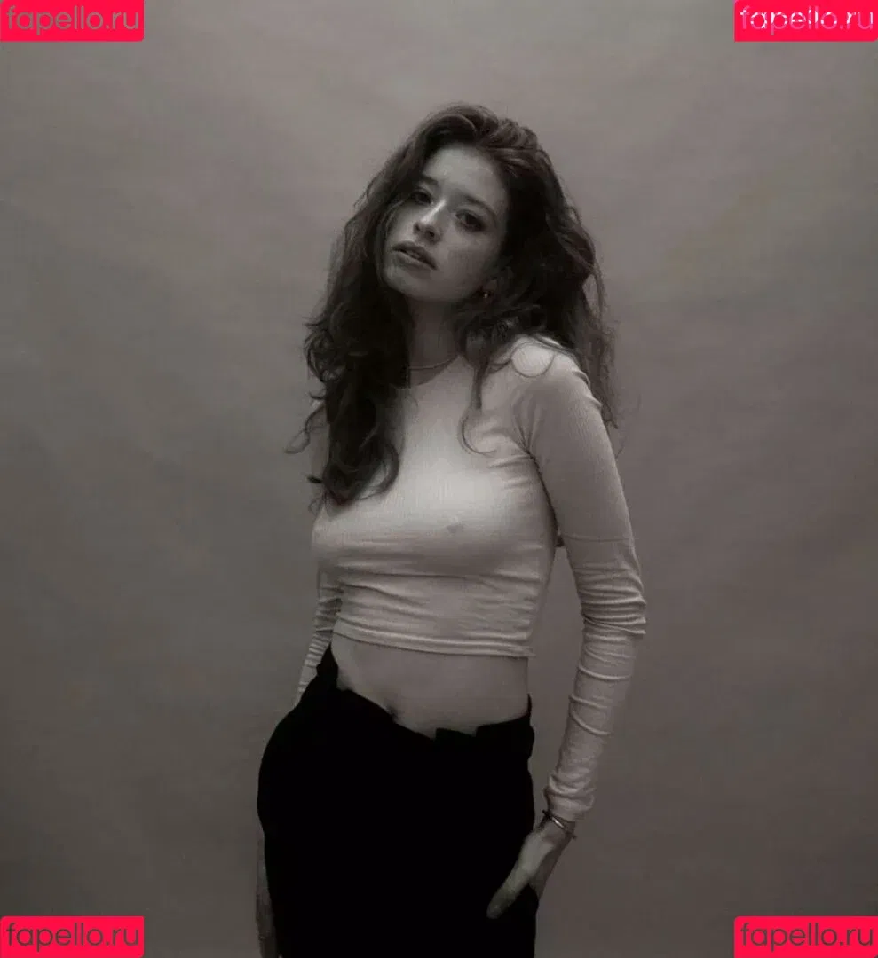Sophie.srm Onlyfans Photo Gallery 