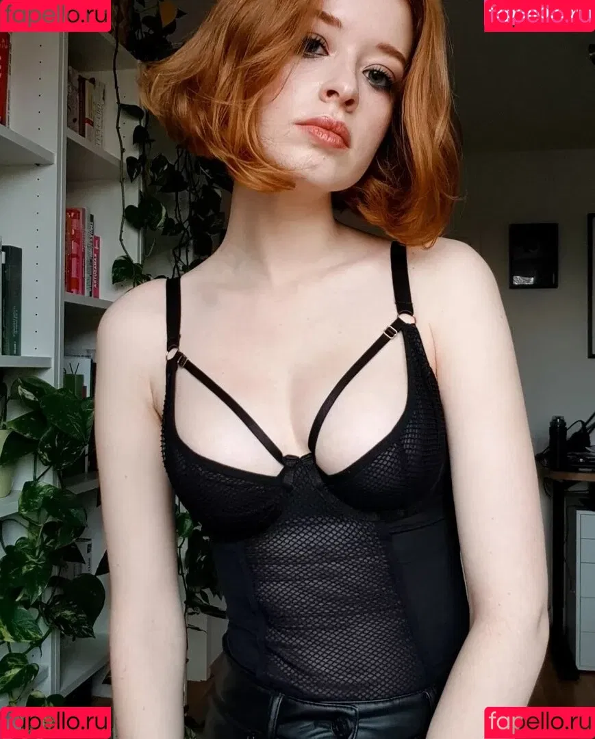 Sophie.srm Onlyfans Photo Gallery 