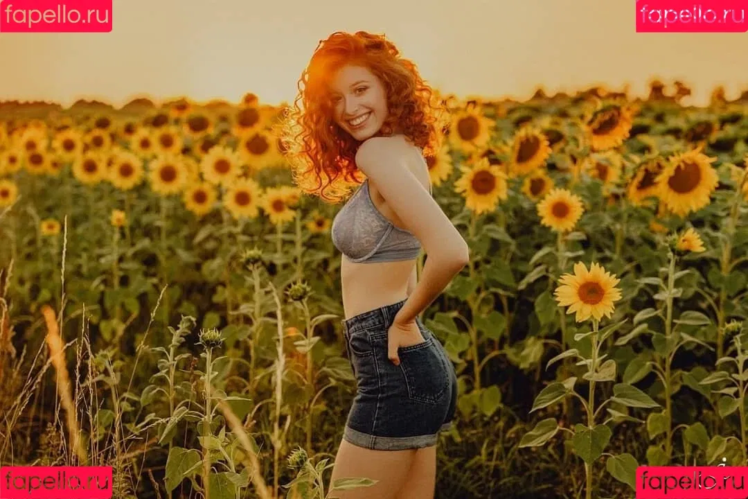 Sophie.srm Onlyfans Photo Gallery 
