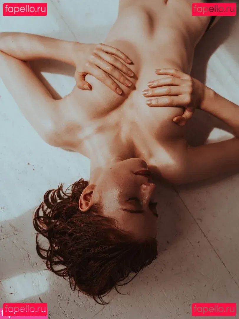 Sophie.srm Onlyfans Photo Gallery 