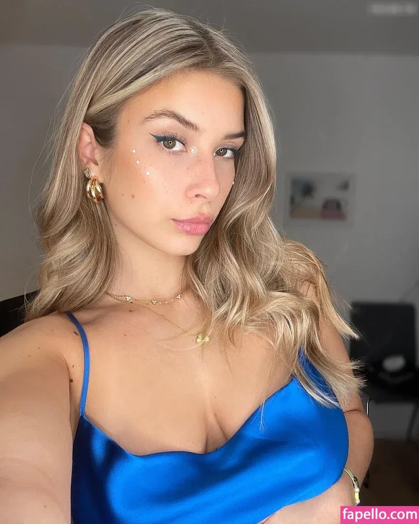 Paula Doeringer Onlyfans Photo Gallery 