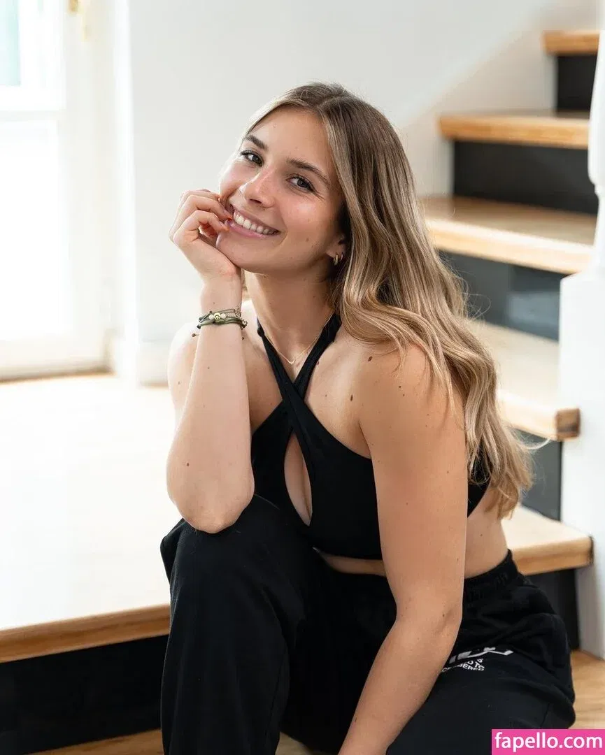 Paula Doeringer Onlyfans Photo Gallery 