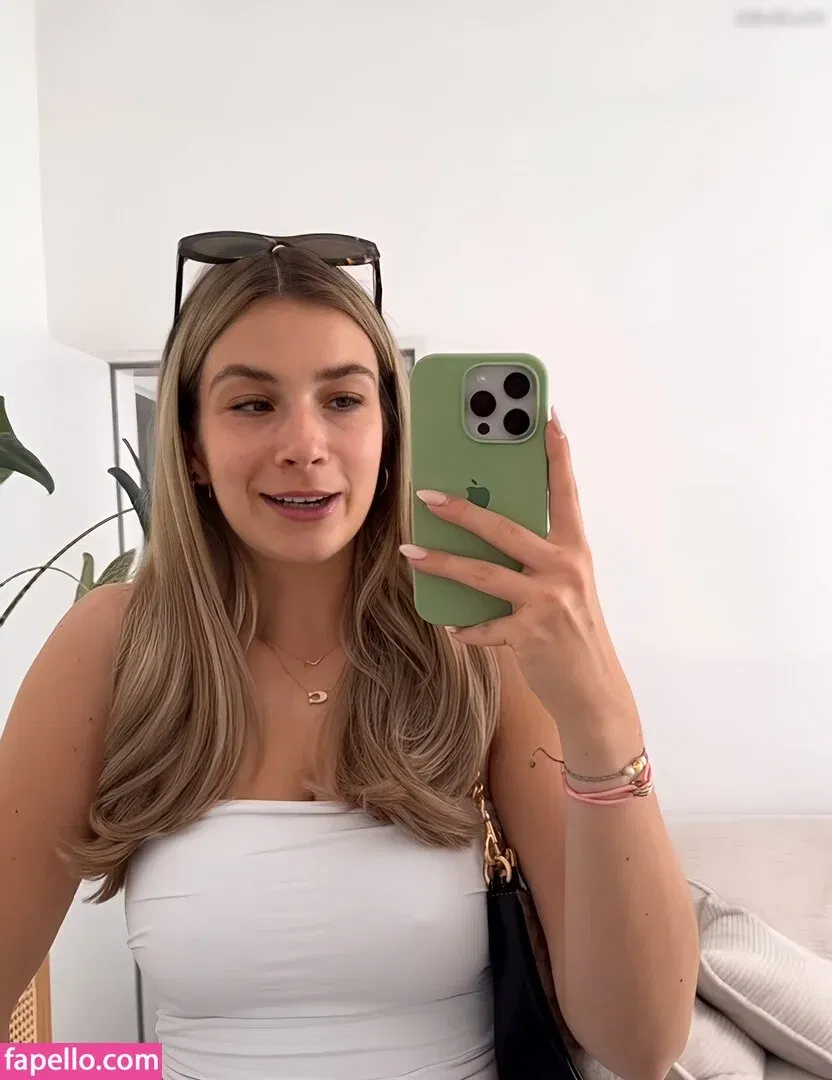 Paula Doeringer Onlyfans Photo Gallery 