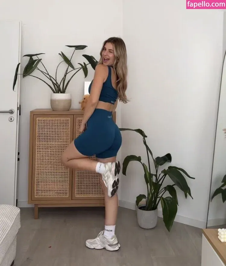 Paula Doeringer Onlyfans Photo Gallery 