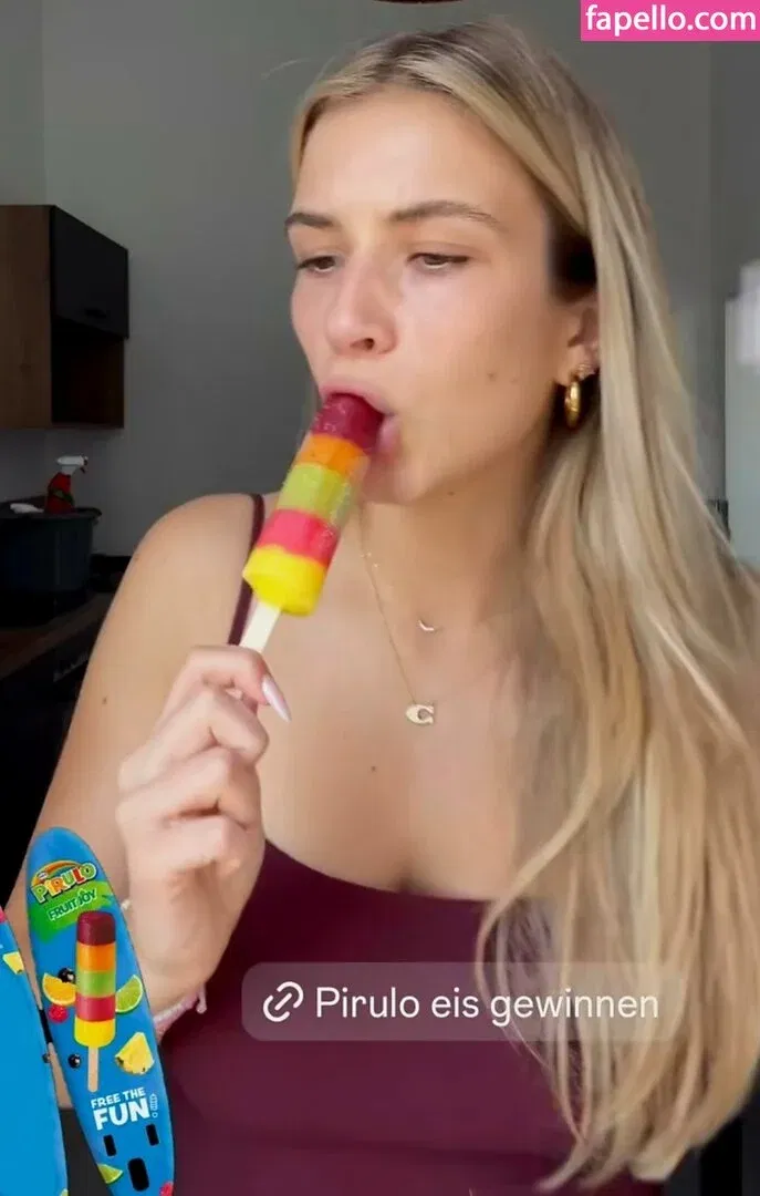 Paula Doeringer Onlyfans Photo Gallery 