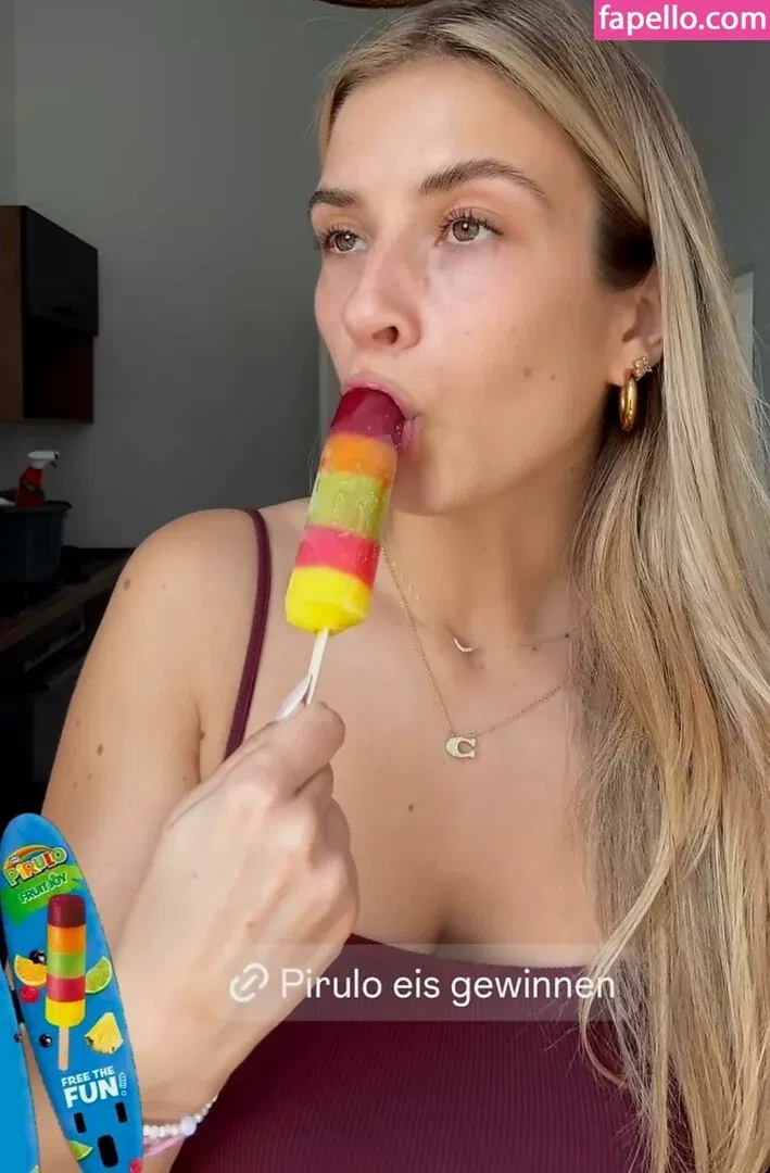 Paula Doeringer Onlyfans Photo Gallery 