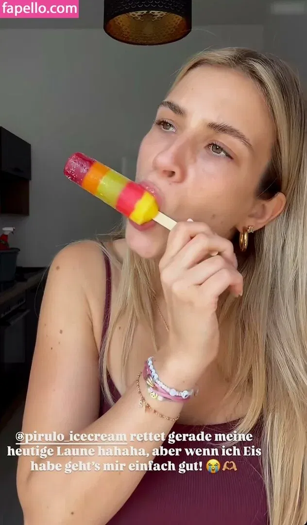 Paula Doeringer Onlyfans Photo Gallery 