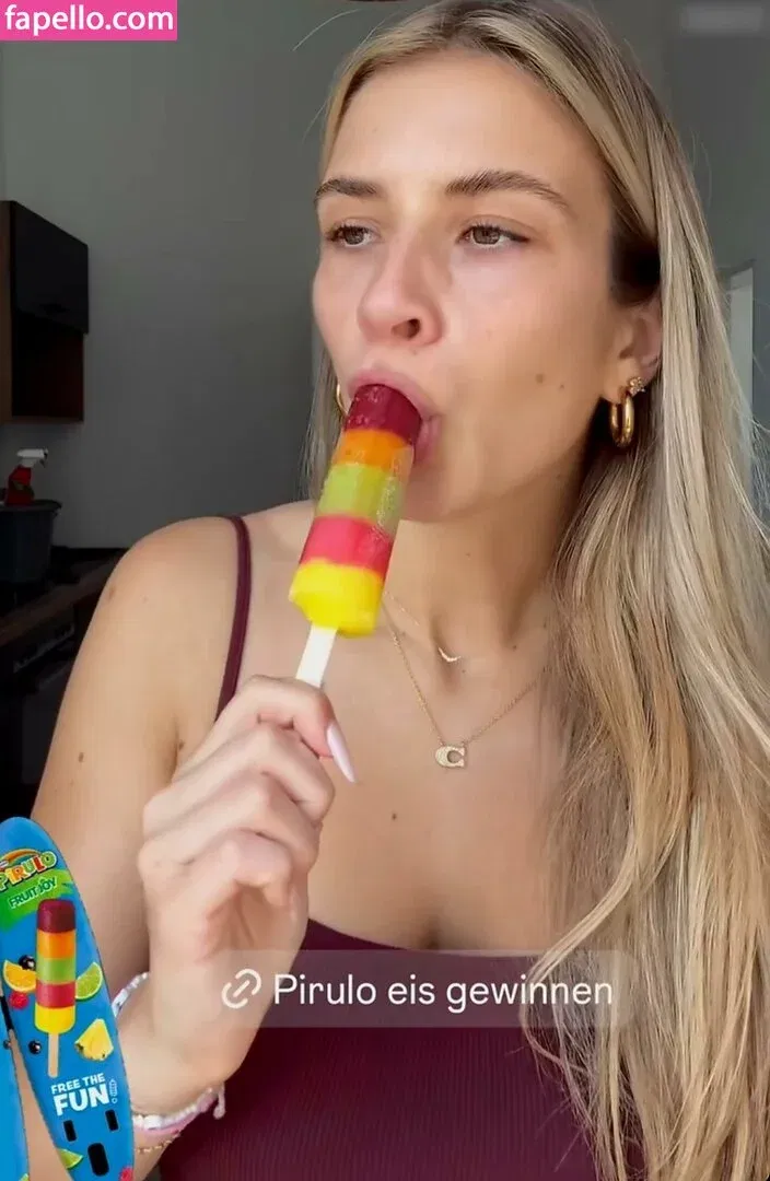 Paula Doeringer Onlyfans Photo Gallery 