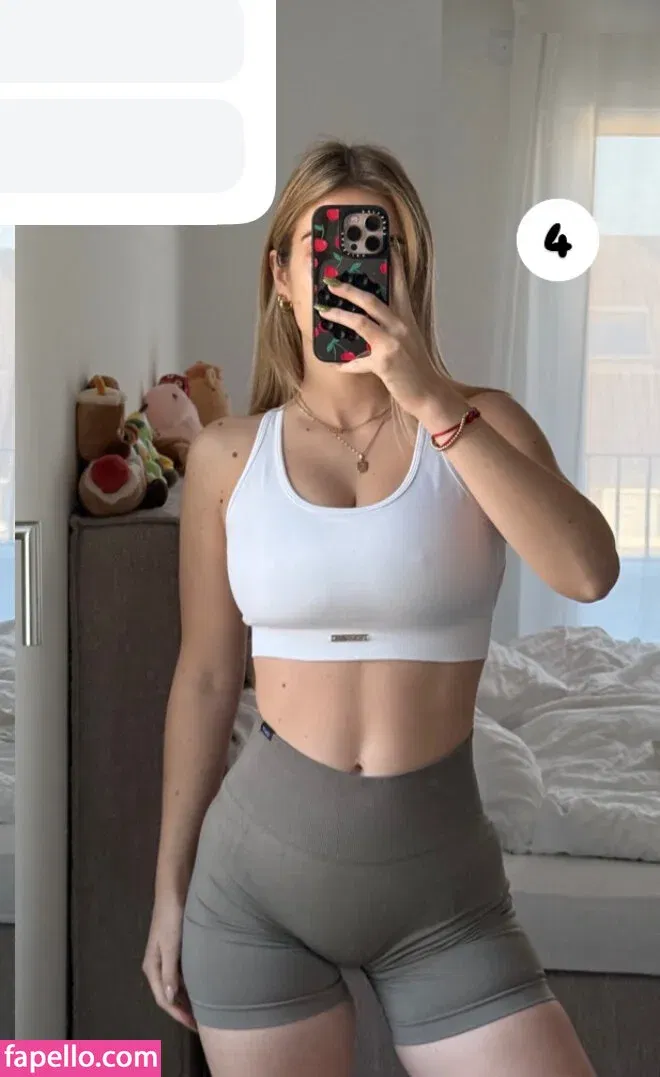 Paula Doeringer Onlyfans Photo Gallery 