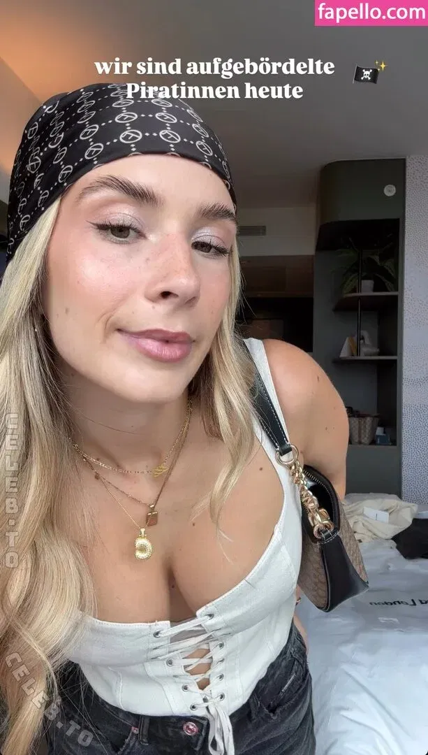 Paula Doeringer Onlyfans Photo Gallery 