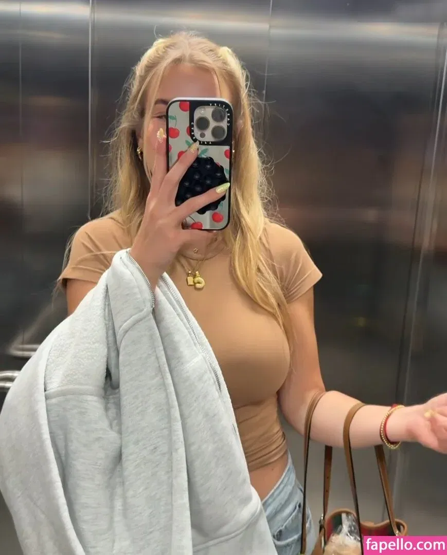 Paula Doeringer Onlyfans Photo Gallery 