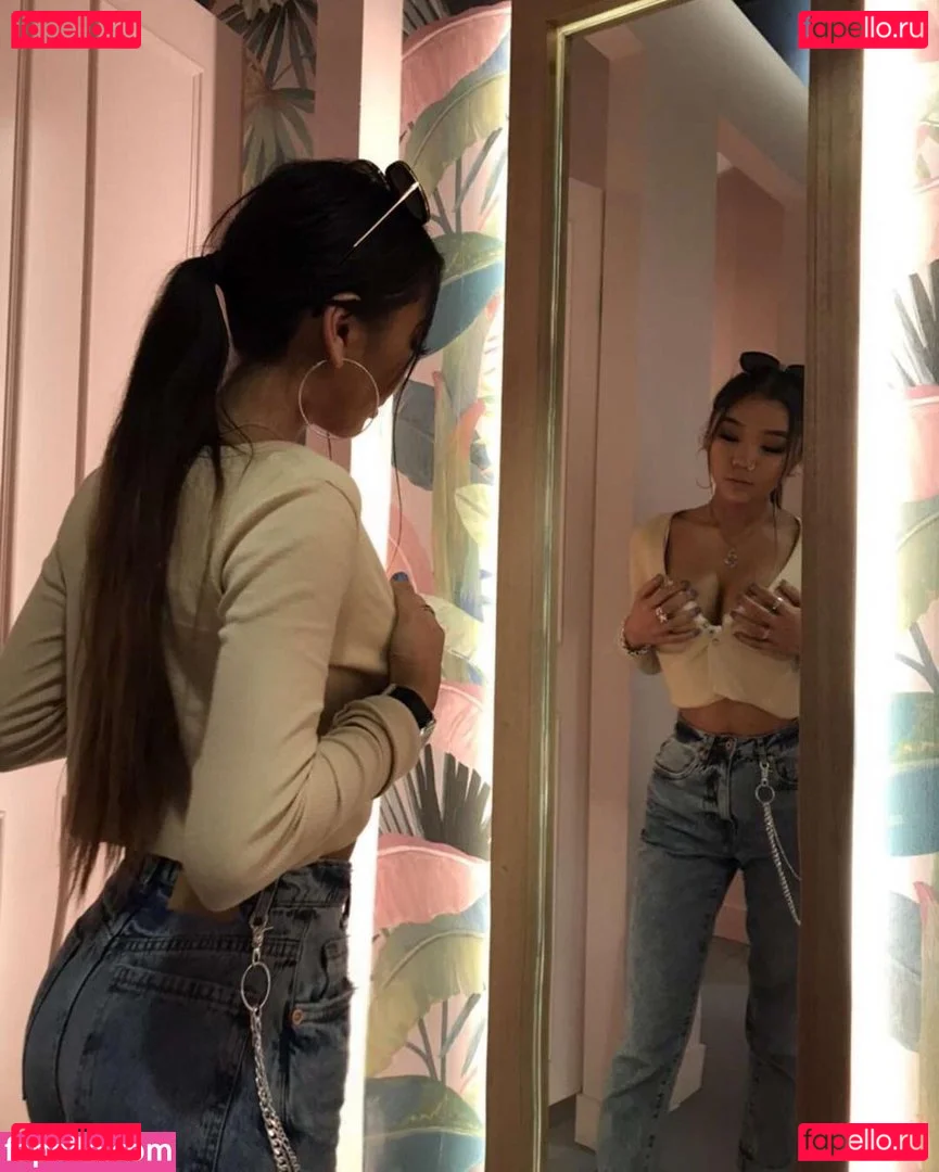 Kiimiiseokk Onlyfans Photo Gallery 