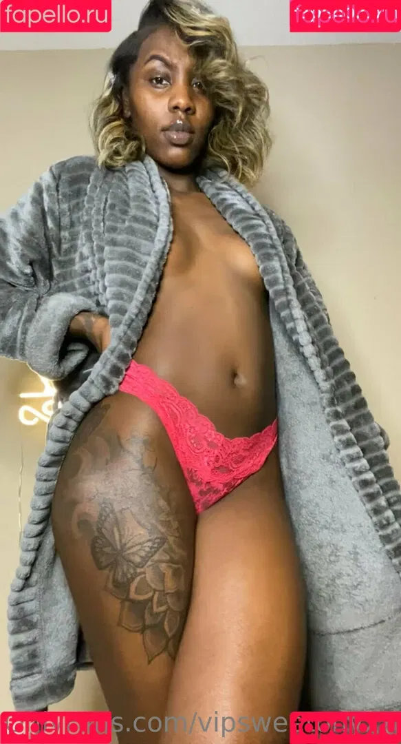 vipsweetonyxx Onlyfans Photo Gallery 