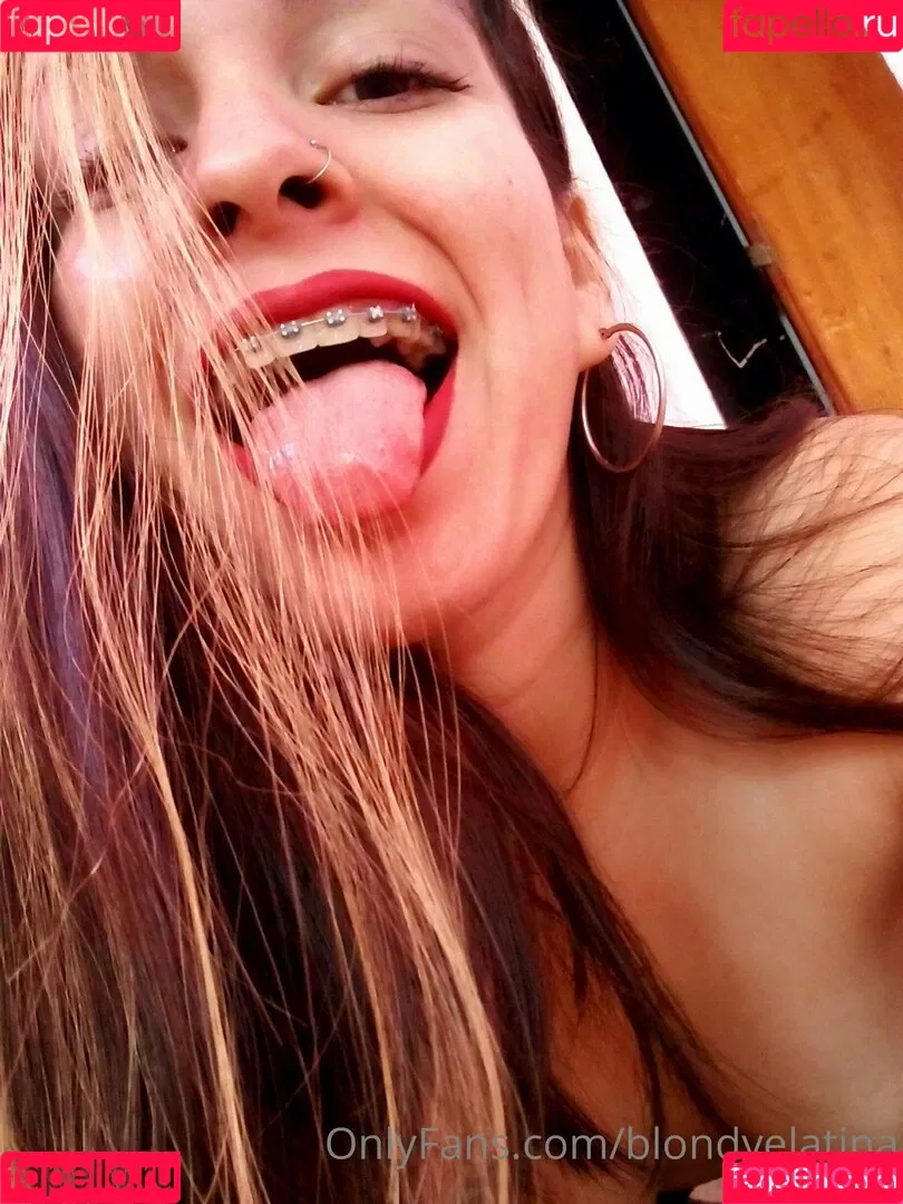 val_latina Onlyfans Photo Gallery 