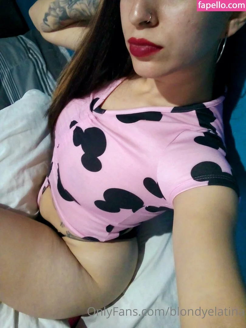 val_latina Onlyfans Photo Gallery 