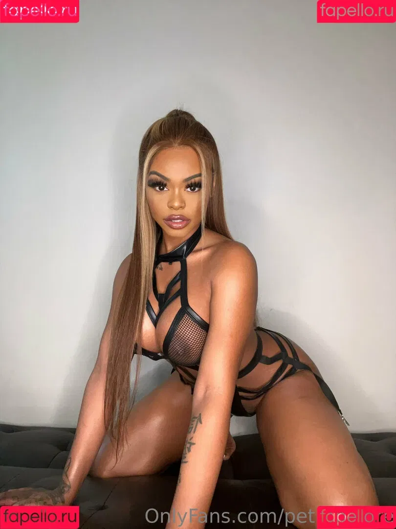 juiccygalore Onlyfans Photo Gallery 