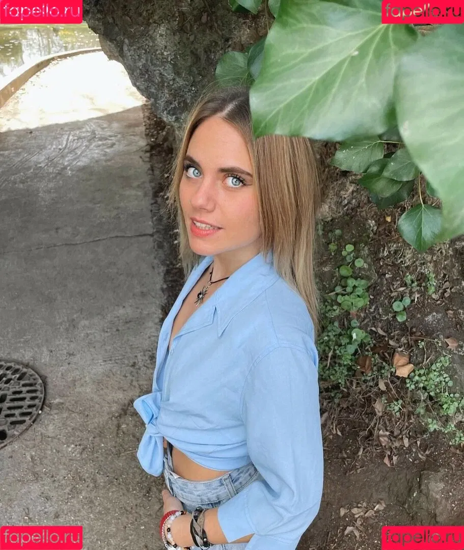 Axelle Maga Onlyfans Photo Gallery 