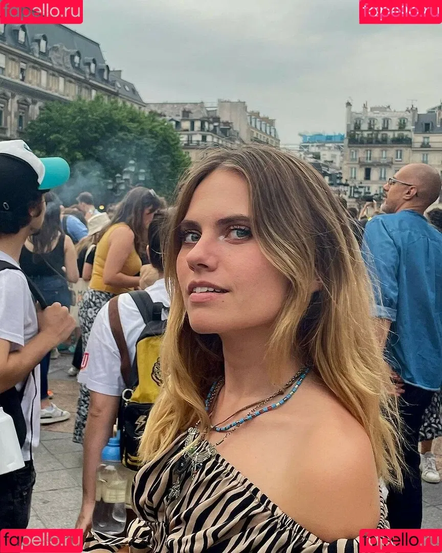 Axelle Maga Onlyfans Photo Gallery 
