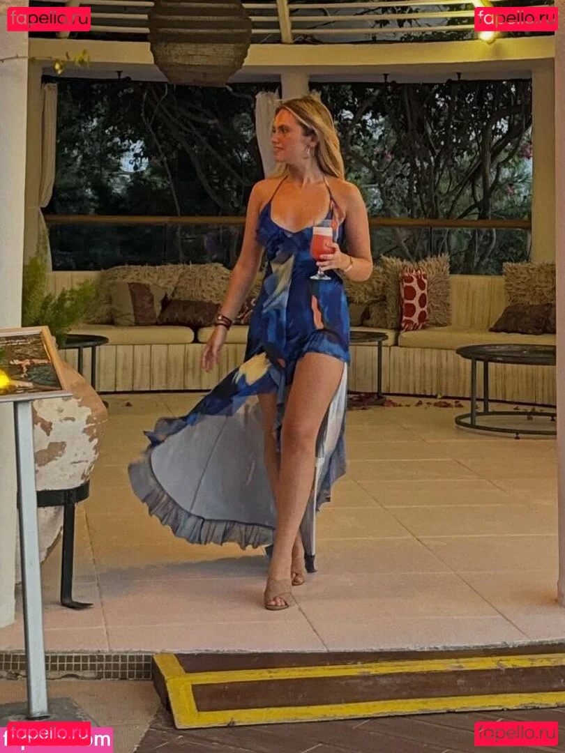 Axelle Maga Nude Onlyfans Photo 51