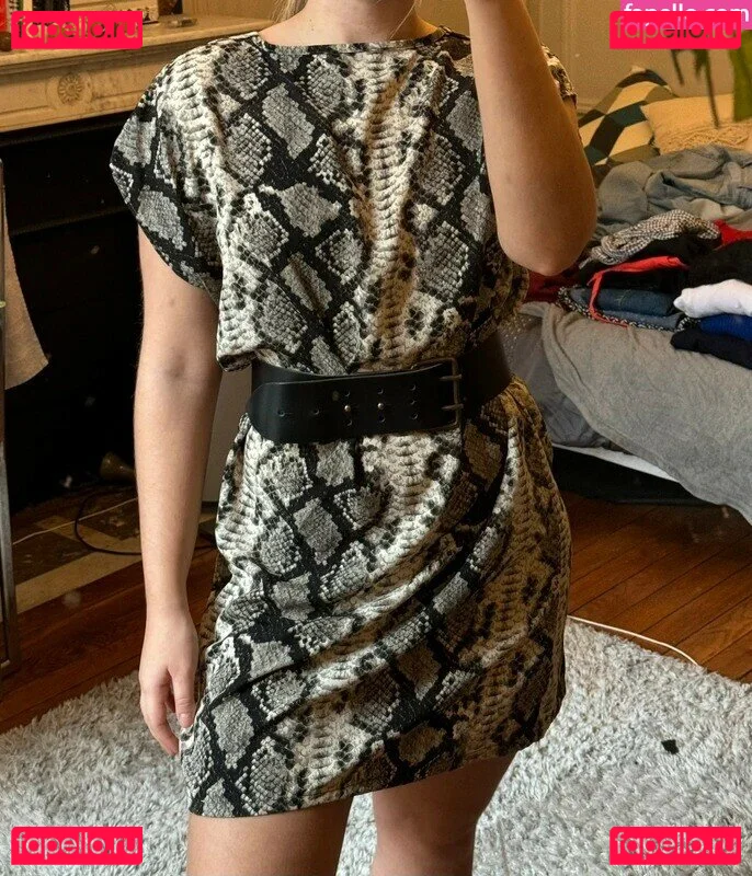 Axelle Maga Nude Onlyfans Photo 37