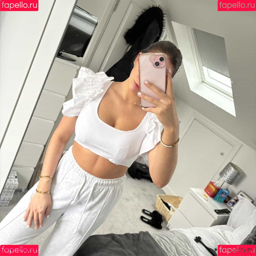 Liv Grace Onlyfans Photo Gallery 